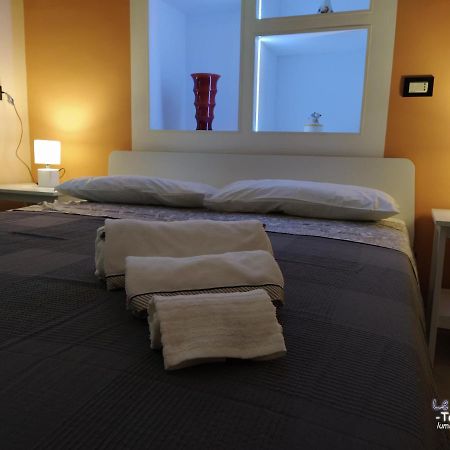 Le Nereidi B&B Acireale Centro エクステリア 写真