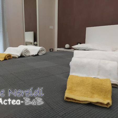 Le Nereidi B&B Acireale Centro エクステリア 写真