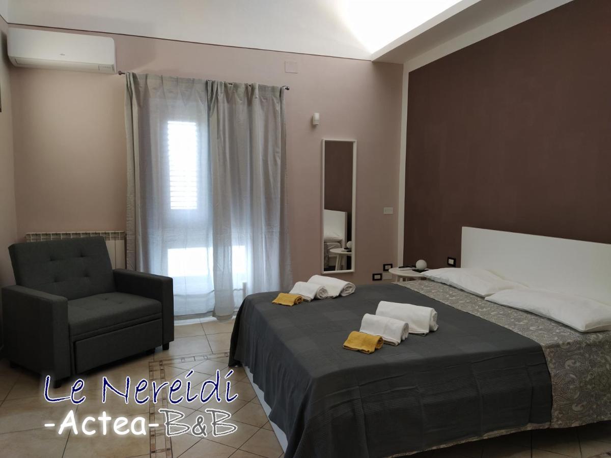 Le Nereidi B&B Acireale Centro エクステリア 写真