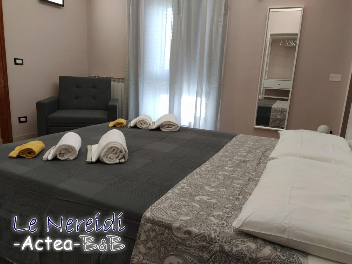 Le Nereidi B&B Acireale Centro エクステリア 写真